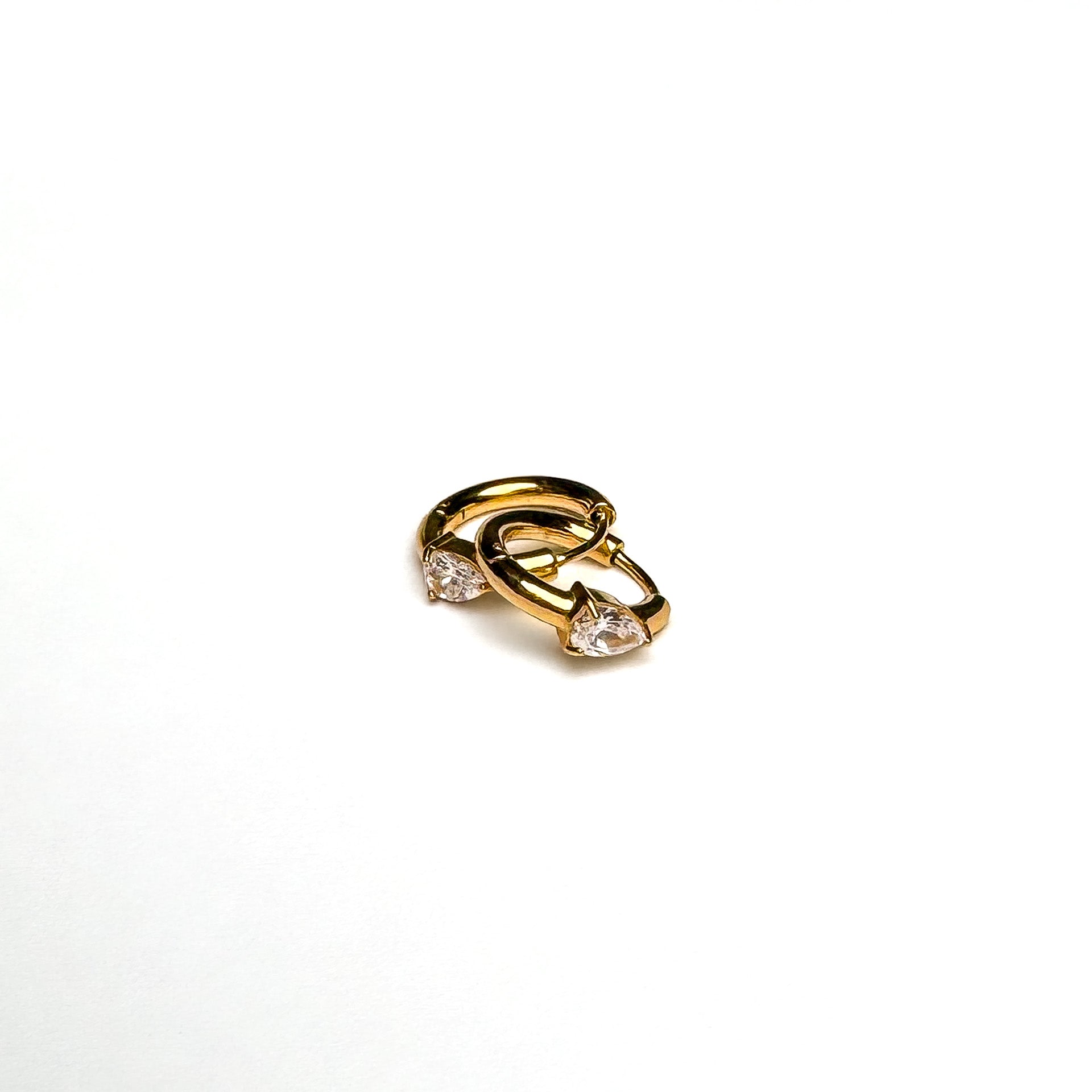 Orecchini Zirconia Single Hoops